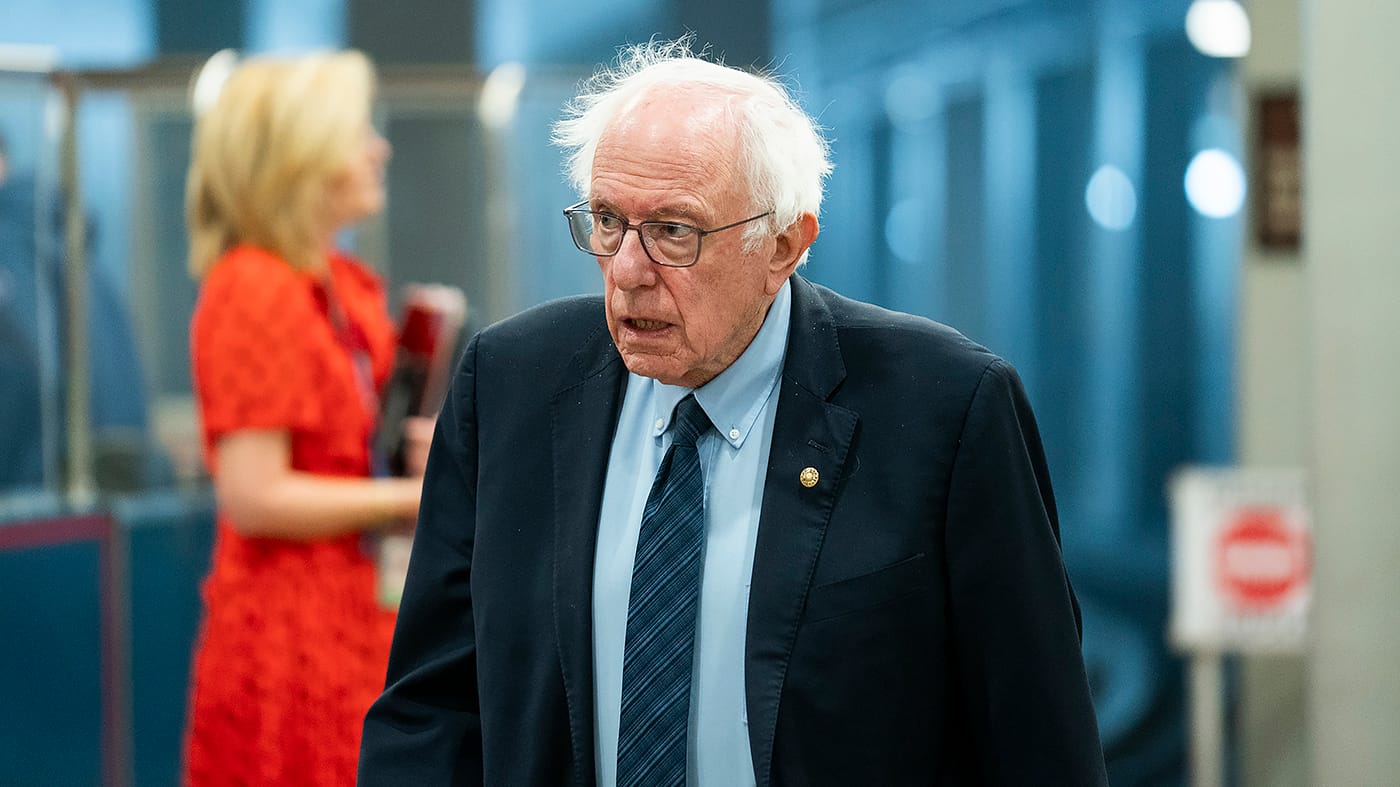Sanders points