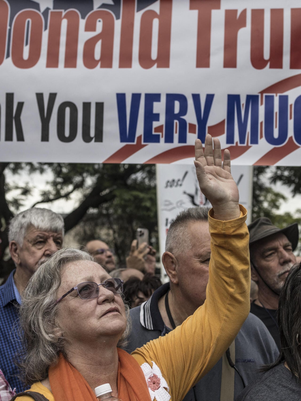 US to welcome White South Africans as 'refugees' while